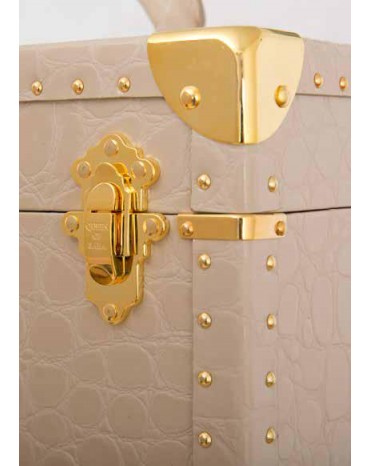 Baule per abbigliamento